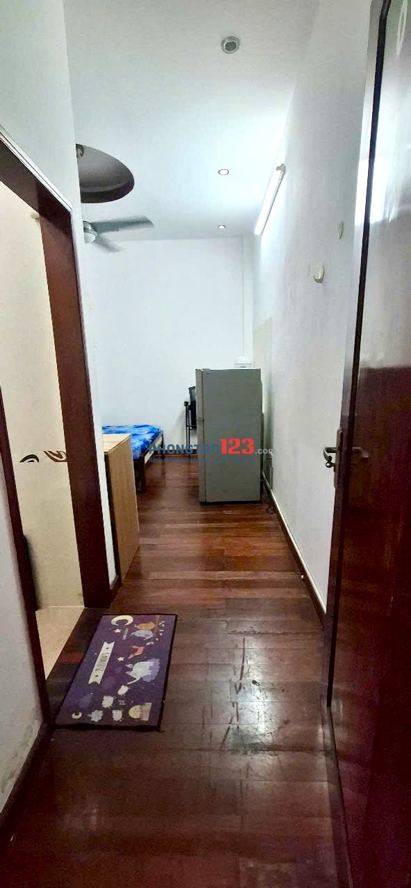 Phòng Q10 siêu đẹp full NT - Tiện Ích Full-Giá ưu đãi