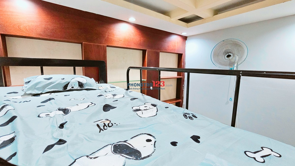 Phòng nhỏ xinh cho 1 người, full nội thất cơ bản (máy quạt), ngay Hàng Xanh !