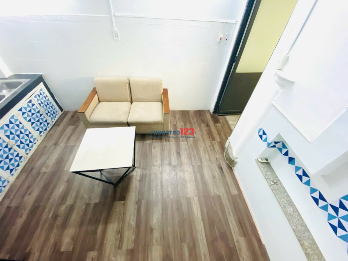 Cho thuê căn hộ có gác-Nguyễn Đình Chiểu- Quận 3- Gần ĐH Kinh Tế- Kiến Trúc-Sư Phạm