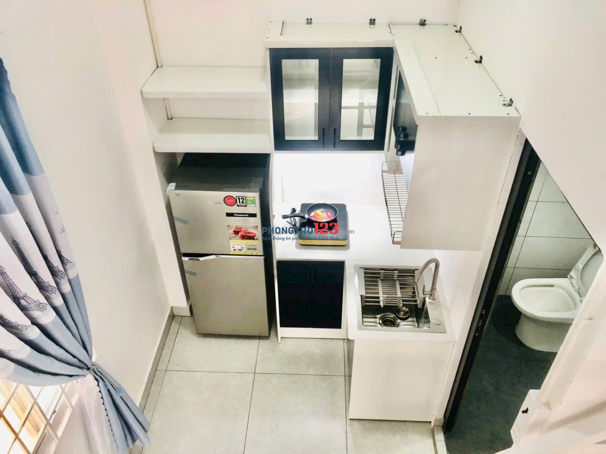 STUDIO CÓ GÁC VIEW BAN CÔNG QUẬN 1 GIÁ TỐT