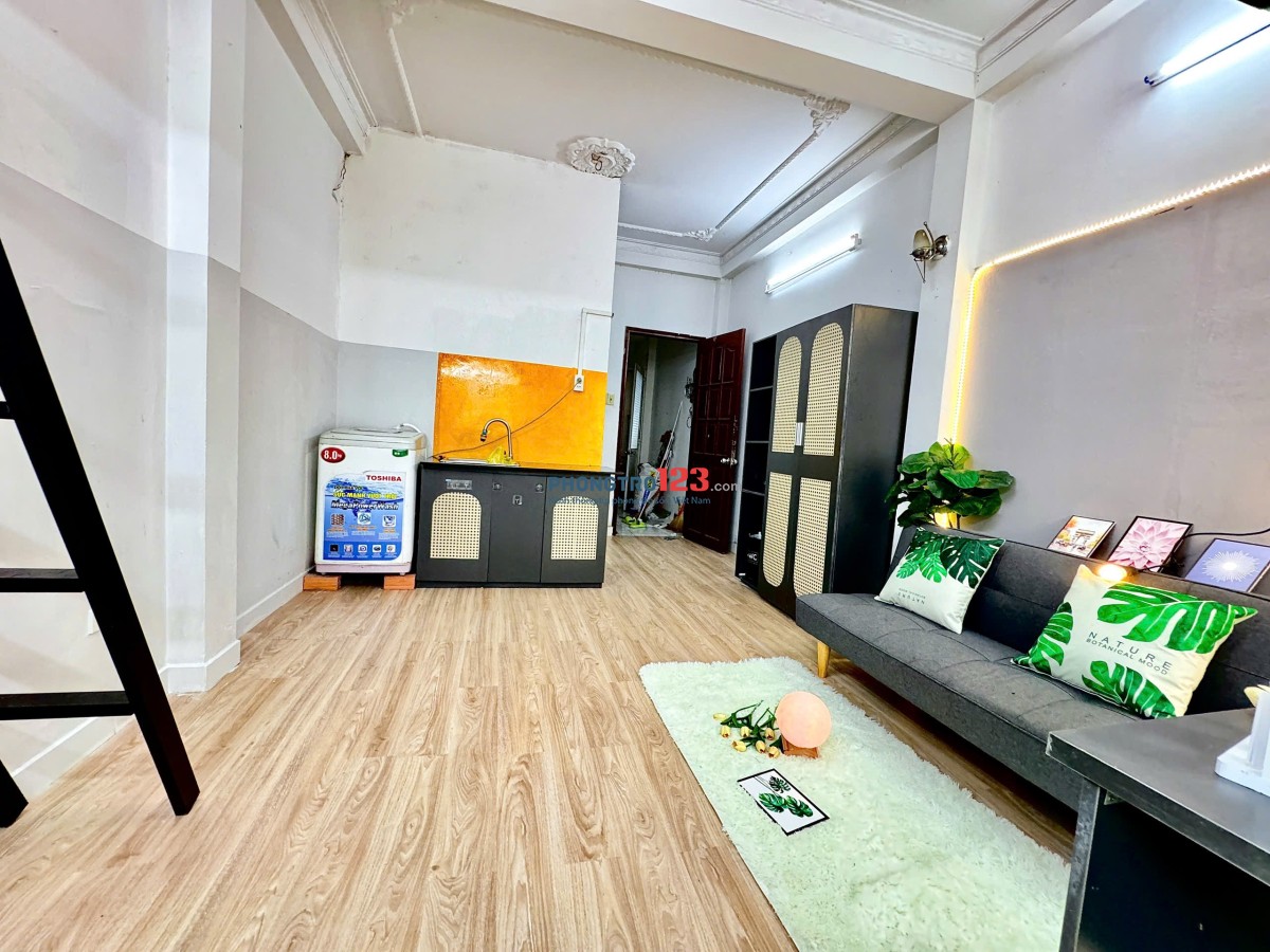Cho thuê căn hộ có gác- Nguyễn Ngọc Lộc- Quận 10- Gần ĐH Kinh Tế UEH- Y Dược