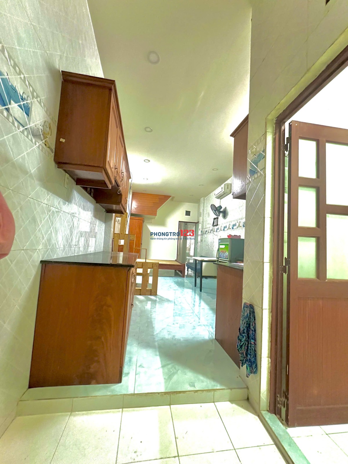 Chính chủ cho thuê phòng full nội thất, gần sân bay, 30m2, giá 5tr