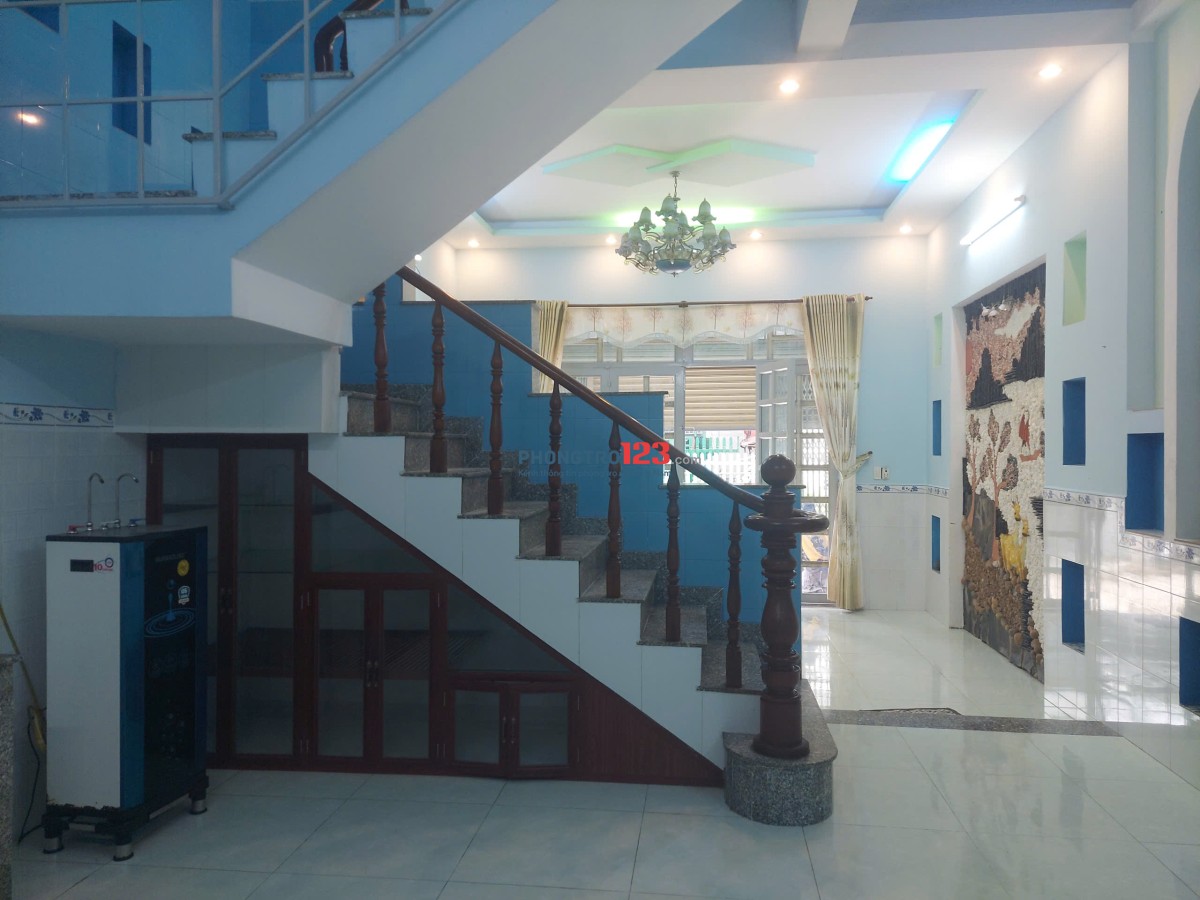 Cho thuê nhà hẻm xe hơi 5m đường Số 6 Nguyễn Duy Trinh 80m (5x16) - 2 tầng 4PN Long Trường, Quận 9.