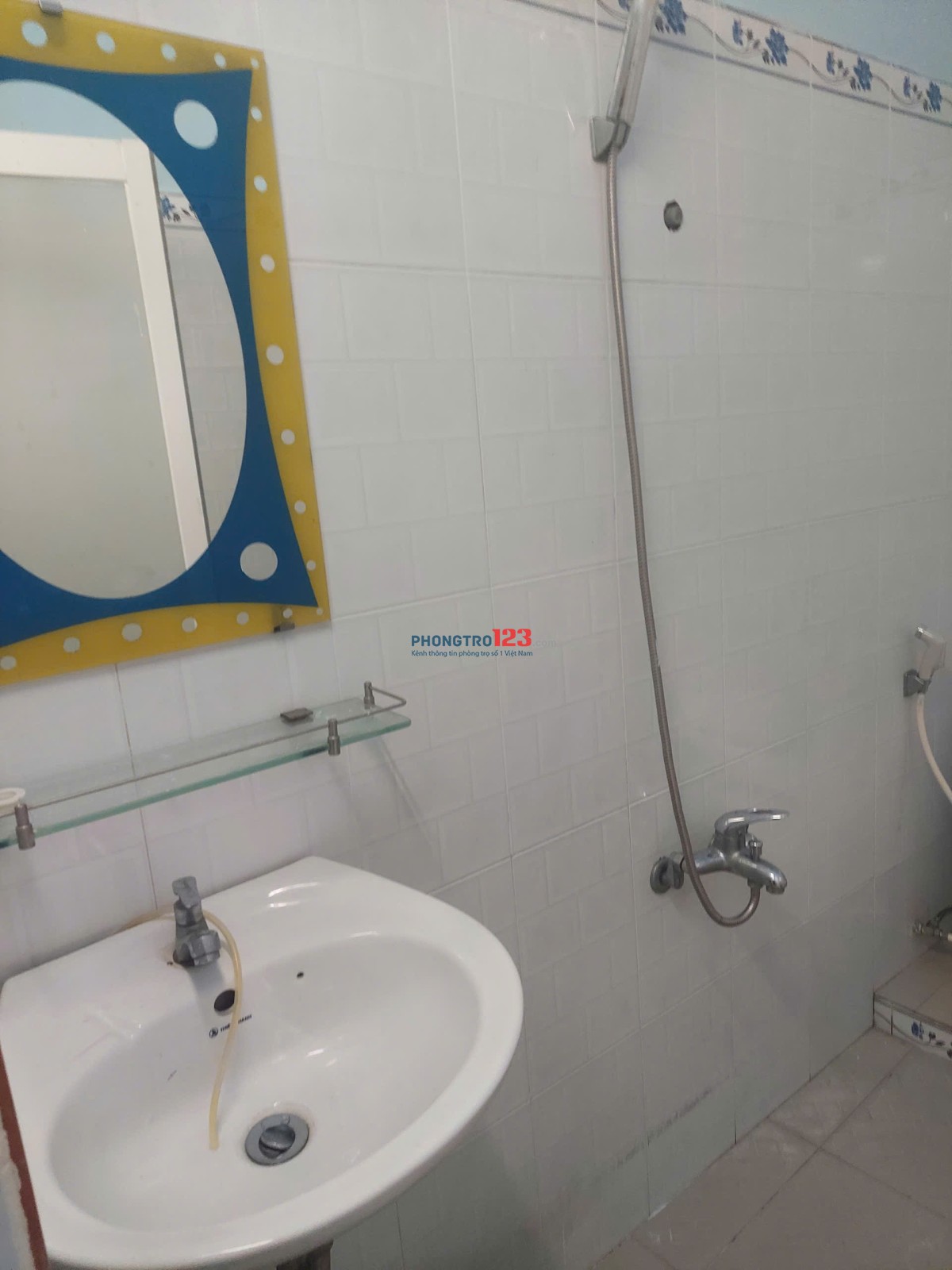 Cho thuê nhà hẻm xe hơi 5m đường Số 6 Nguyễn Duy Trinh 80m (5x16) - 2 tầng 4PN Long Trường, Quận 9.