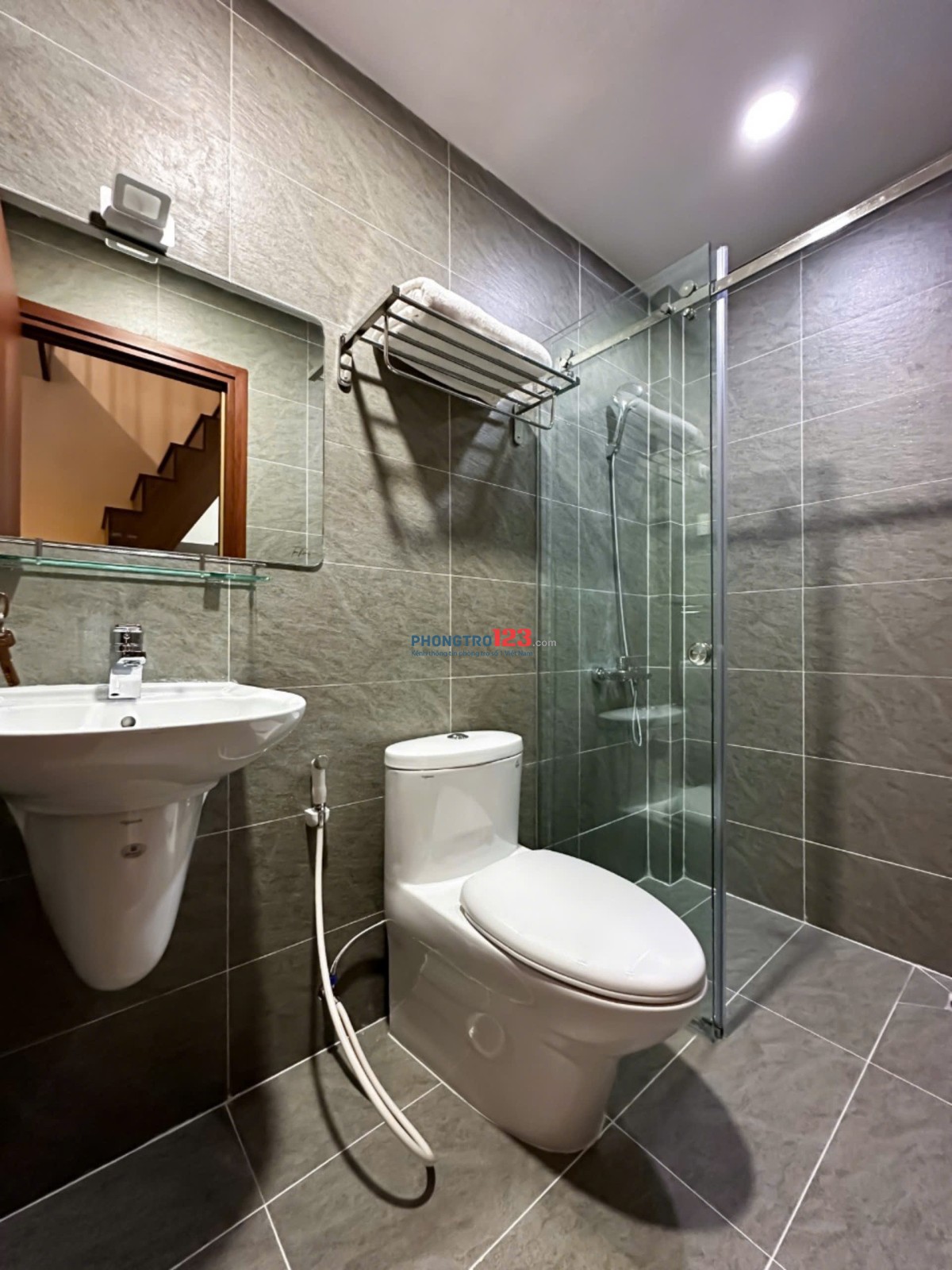 Phòng full nội thất Nguyễn Thị Thập free dịch vụ an ninh 24/24