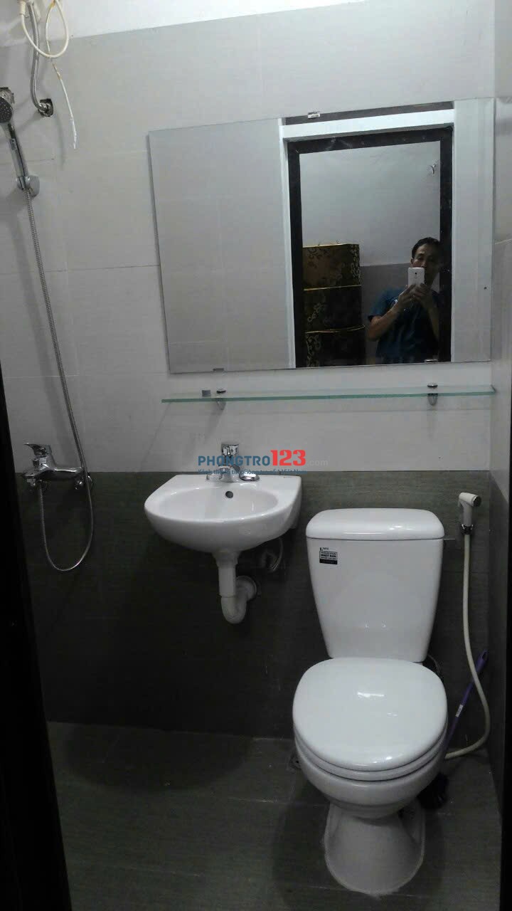 Cho thuê nhà nguyên căn - Ngõ 147A Đường Tân Mai, Hoàng Mai, HN. (Nhà đối diện công viên hồ Đền Lừ)