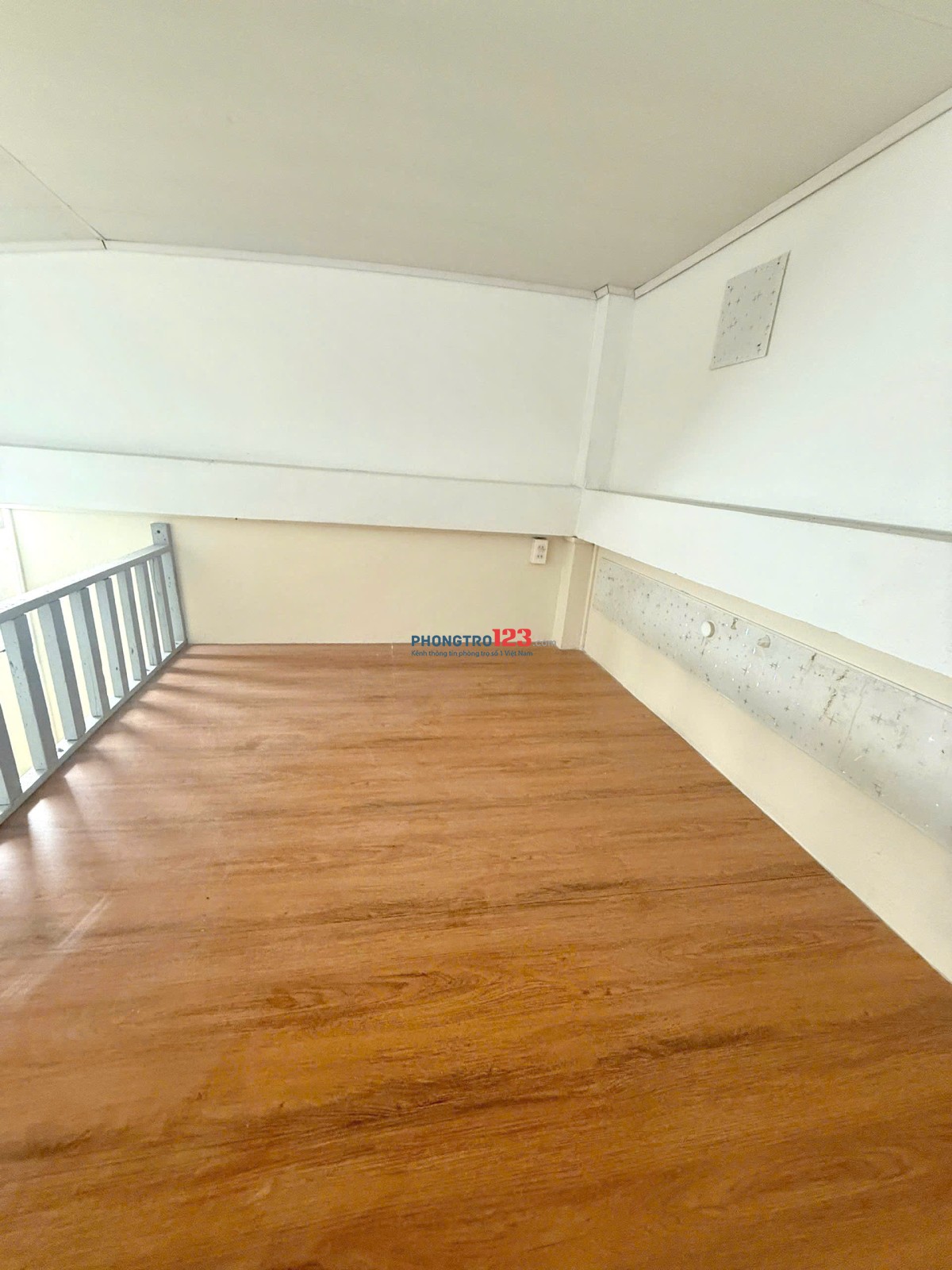 Phòng Phan Văn Hân, P.19 Bình Thạnh, gần cầu Thị Nghè, ĐH Hutech, Hồng Bàng