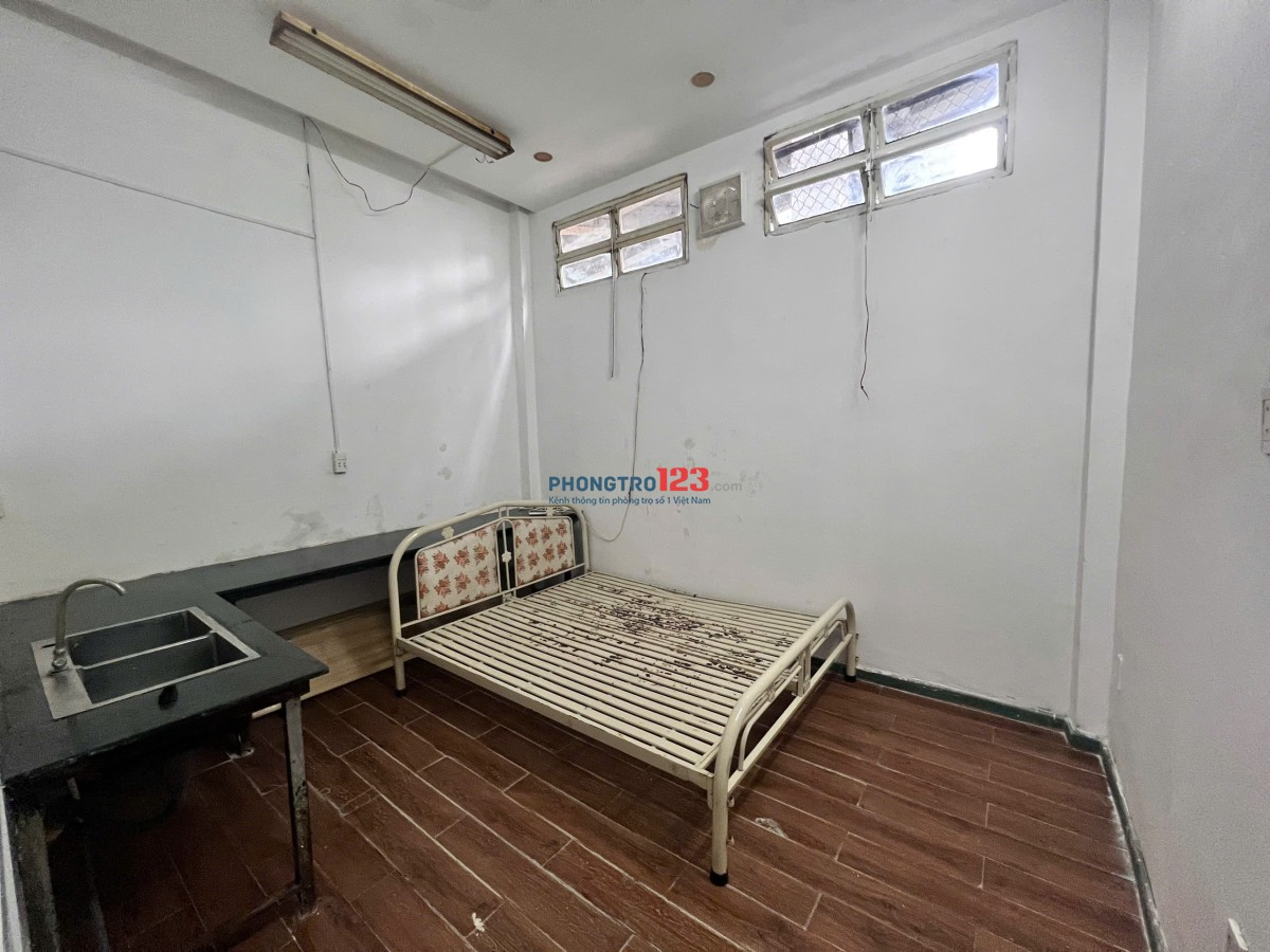 Phòng trọ giá rẻ - Lê thánh tôn Quận 1