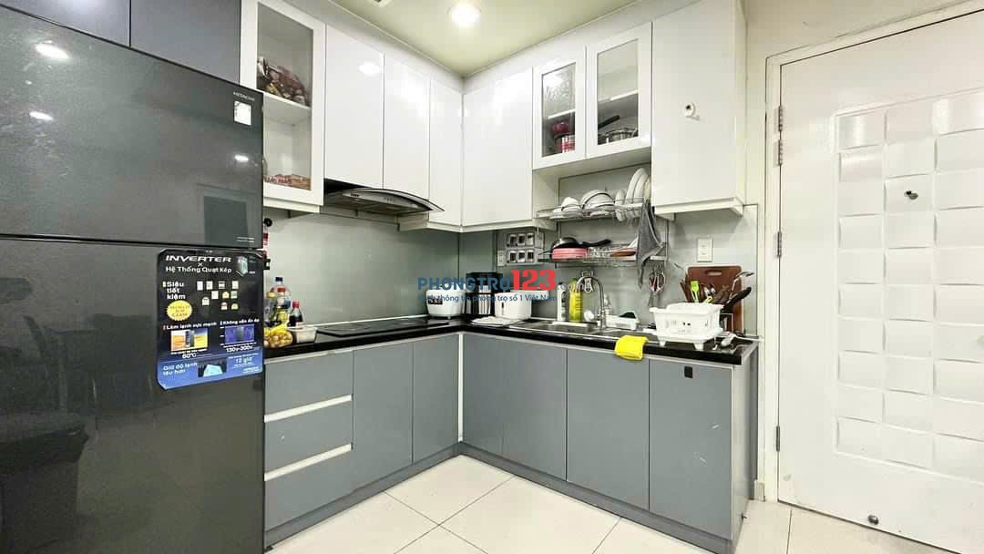Chung cư Carillon 5, Luỹ Bán Bích, TP: 11tr/tháng, 2p ngủ, nội thất mới