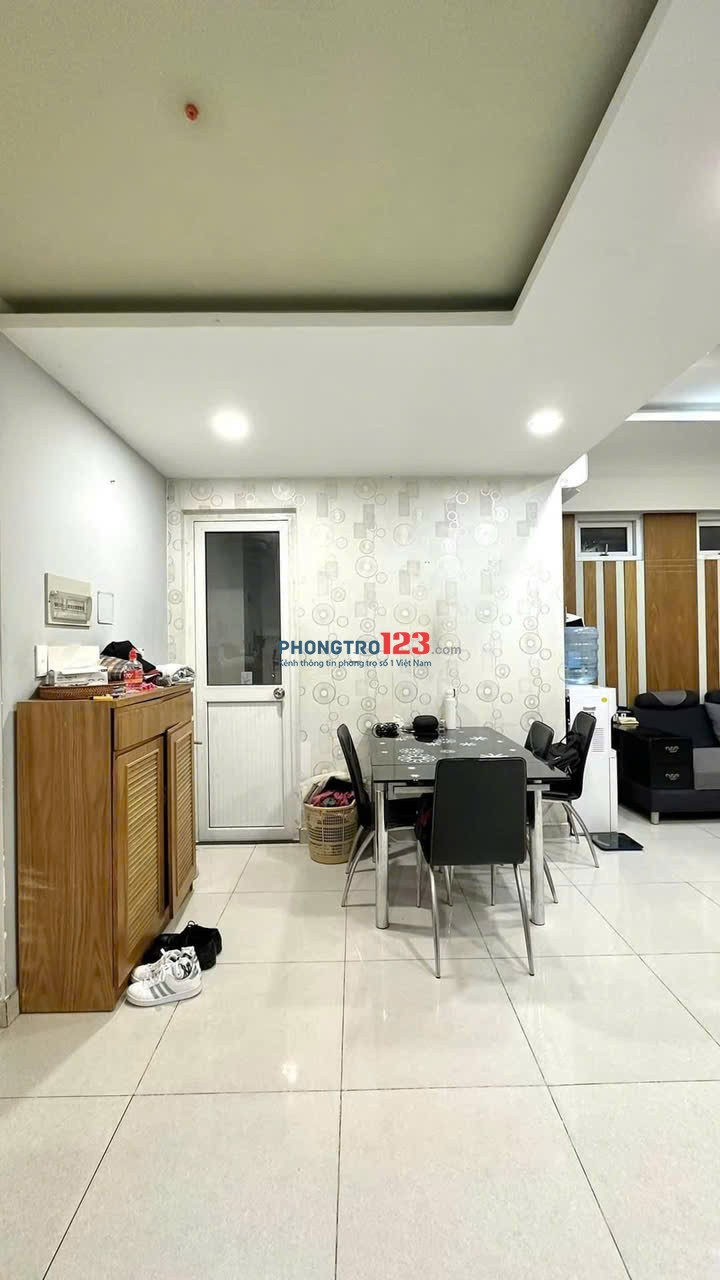Chung cư Carillon 5, Luỹ Bán Bích, TP: 11tr/tháng, 2p ngủ, nội thất mới