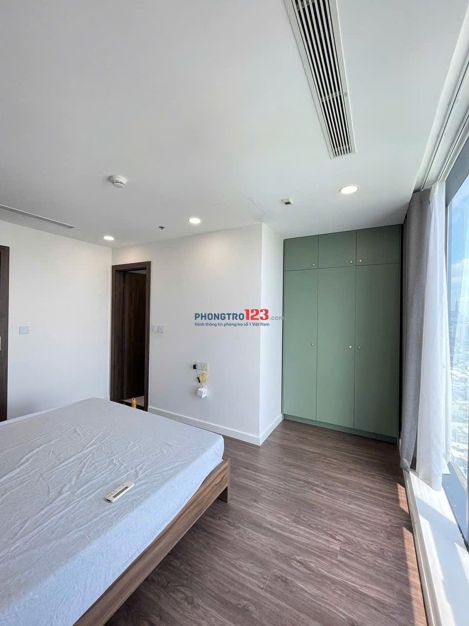 Chung cư Carillon 5, Luỹ Bán Bích, TP: 11tr/tháng, 2p ngủ, nội thất mới