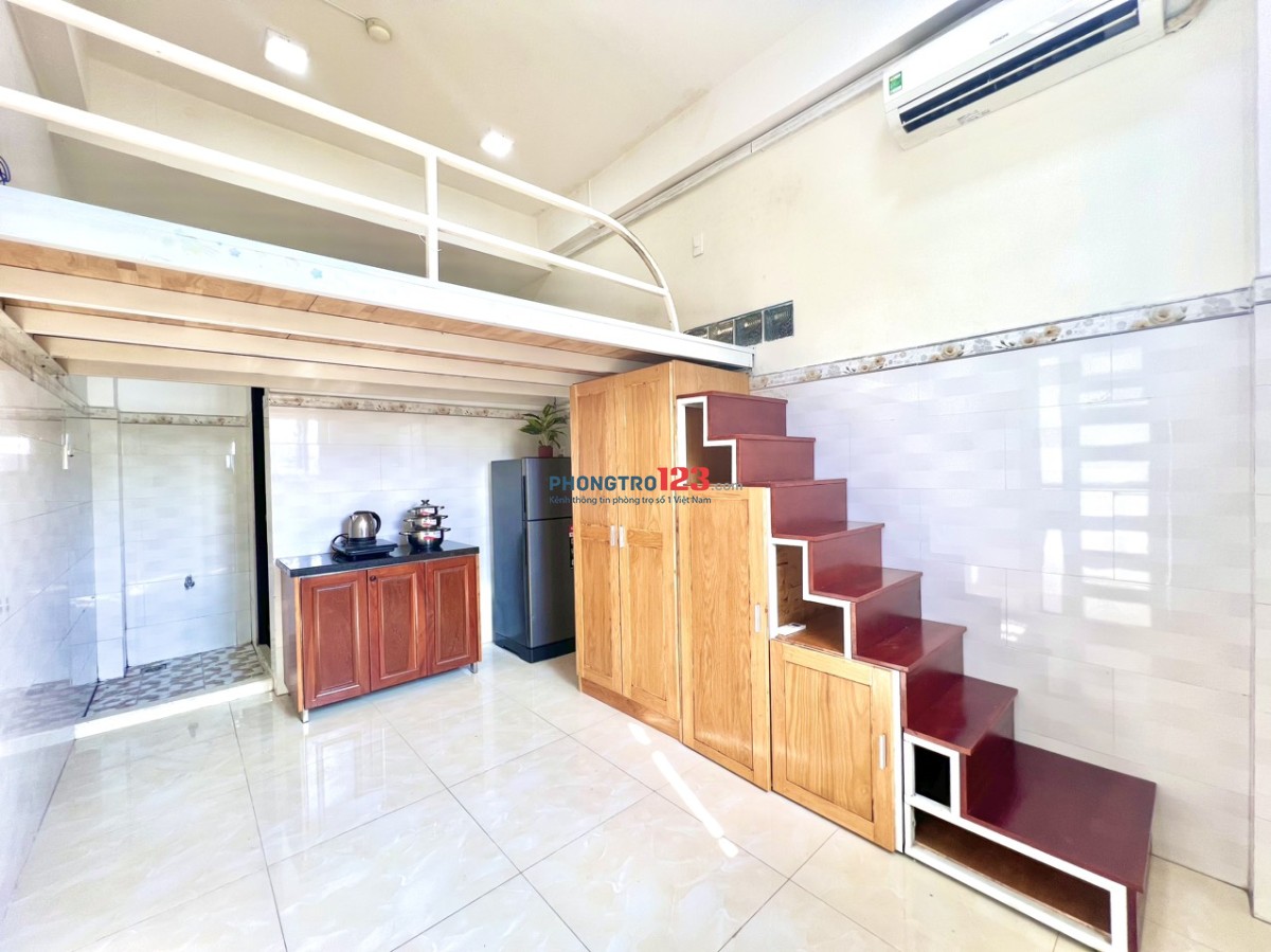 PHÒNG GÁC LỬNG – ÂU CƠ, 700M ĐI ĐẠI HỌC VĂN HIẾN