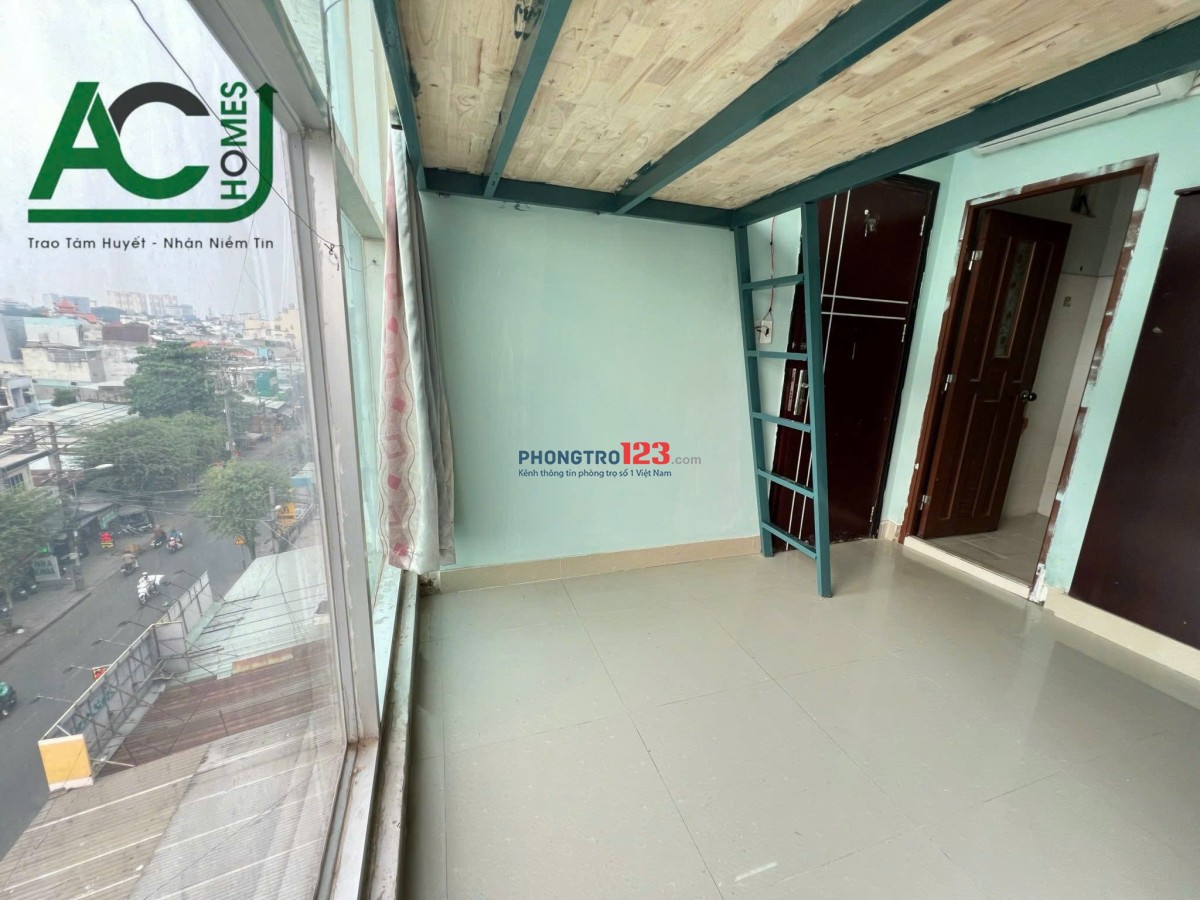 pass chiếc trọ ở Nguyễn Văn Quá - quận 12, gần CVPM Quang Trung sát đường chính lầu 4 có thang máy.