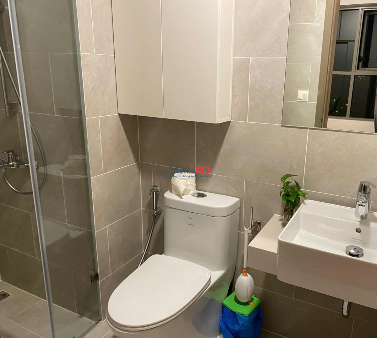 Cho thuê chung cư Westagte 2PN 2WC 59m2, full nội thất