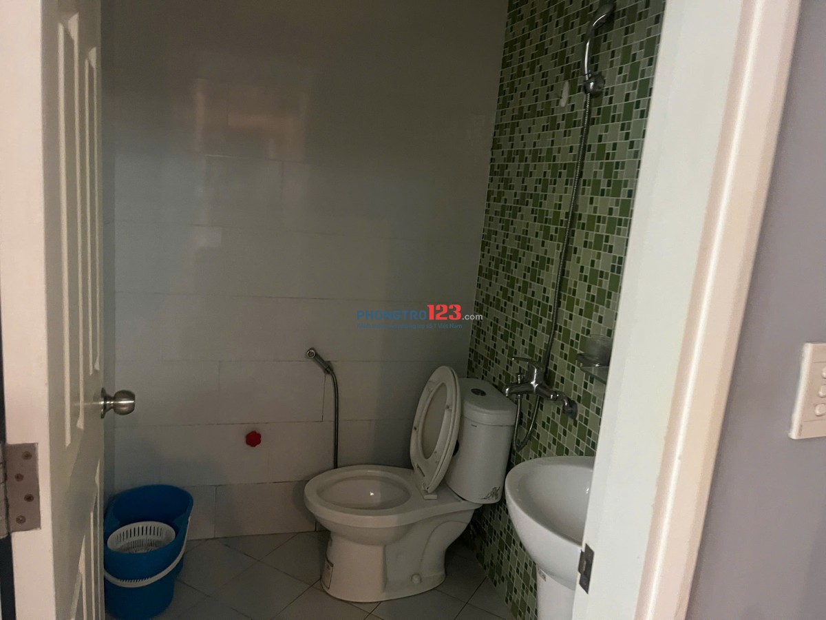 Căn hộ Screc Tower, Trường Sa, Q3: 55m2+ có Nt giá 10tr5/th