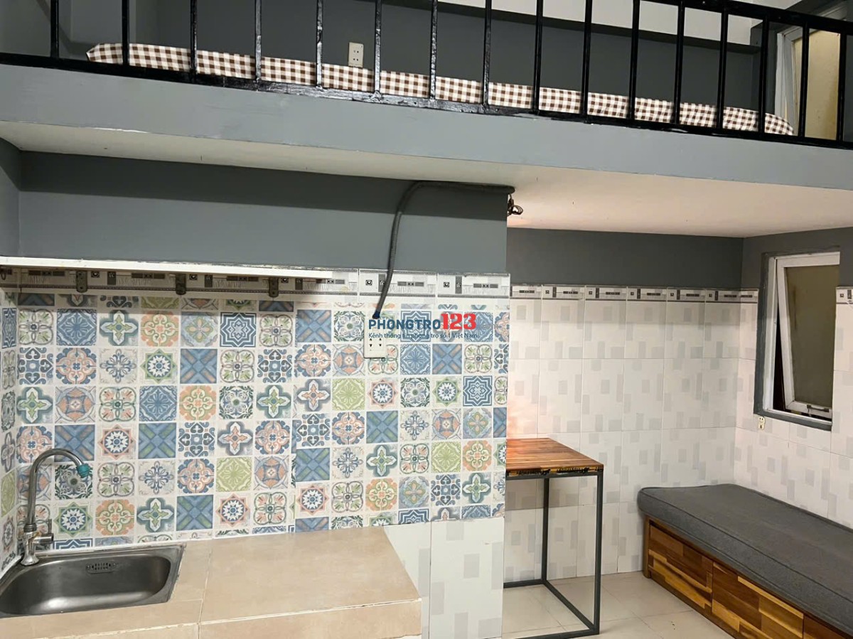 Nhà trọ gần hàng xanh, đầy đủ nội thất, giờ giấc ra vô tự do