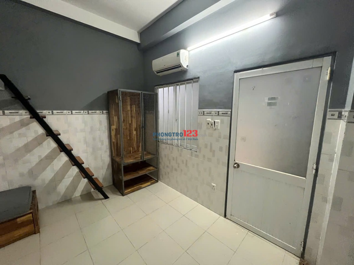 Nhà trọ gần hàng xanh, đầy đủ nội thất, giờ giấc ra vô tự do