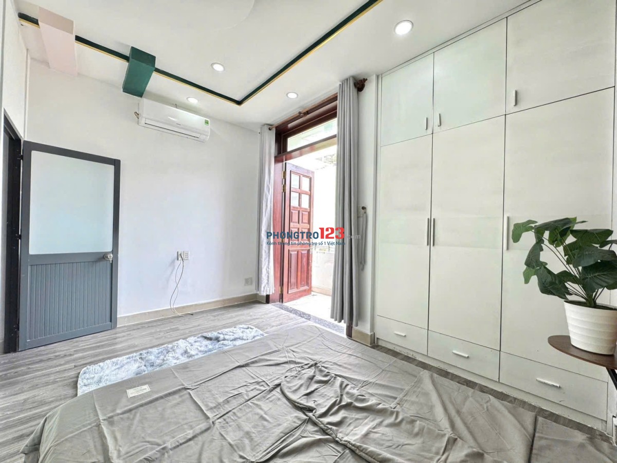 CĂN HỘ 1PN TÁCH BẾP BAN CÔNG GẦN ETOWN CỘNG HOÀ, NHÀ GA T3.