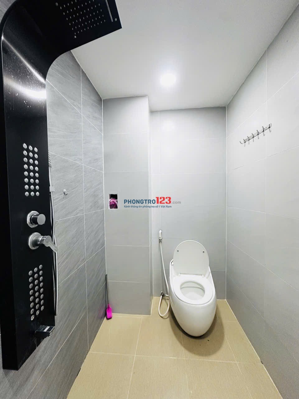 CHO THUÊ NHÀ NGUYÊN CĂN 1 TRỆT 1 LỬNG NGAY SAU SÂN BAY, KHU AN NINH