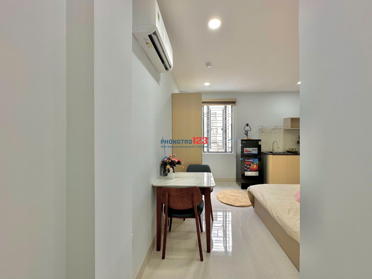 KHÔNG GIAN LÀM VIỆC TRIỆU ĐÔ NGAY TRUNG TÂM BÌNH THẠNH