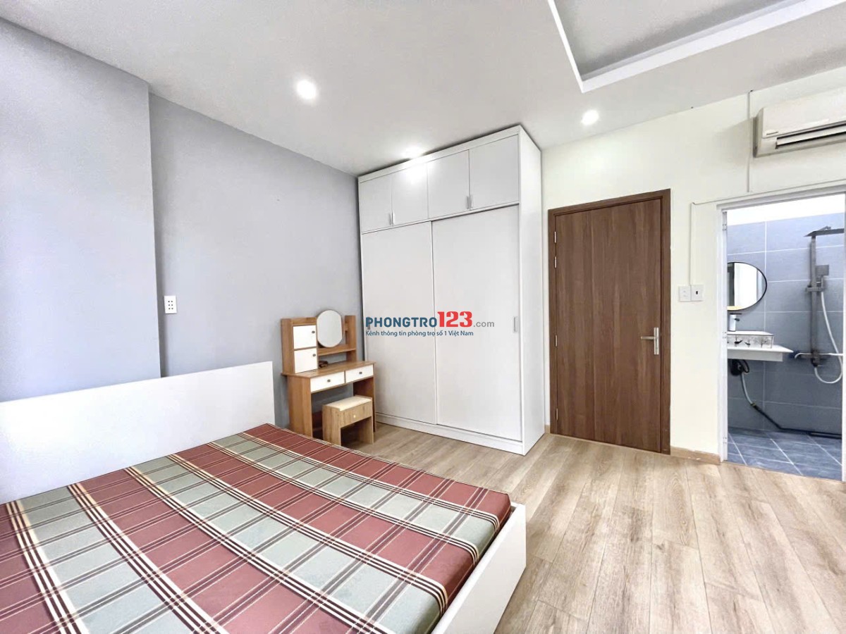 CHO THUÊ PHÒNG FULL NỘI THẤT CỬA SỔ VÀ BAN CÔNG LỚN Ở PHÚ NHUẬN GẦN QUẬN 1, QUẬN 3 - LH: 0334998413