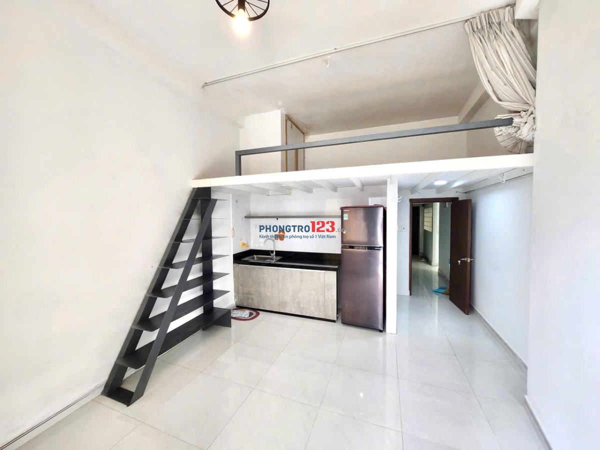 Căn hộ duplexban công chỉ tính điện nước
