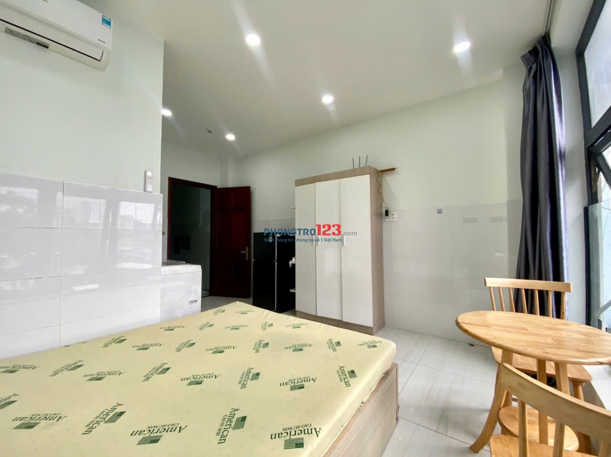  Căn Hộ Cho Thuê Full Nội Thất - Cửa Sổ - Ngay ĐH Giao Thông Vận Tải