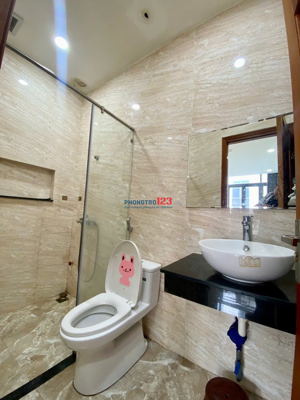 Căn Hộ Full Nội Thất - Thang Máy - Cửa Sổ - Khu Phan Xích Long - Ngã Tư Phú Nhuận