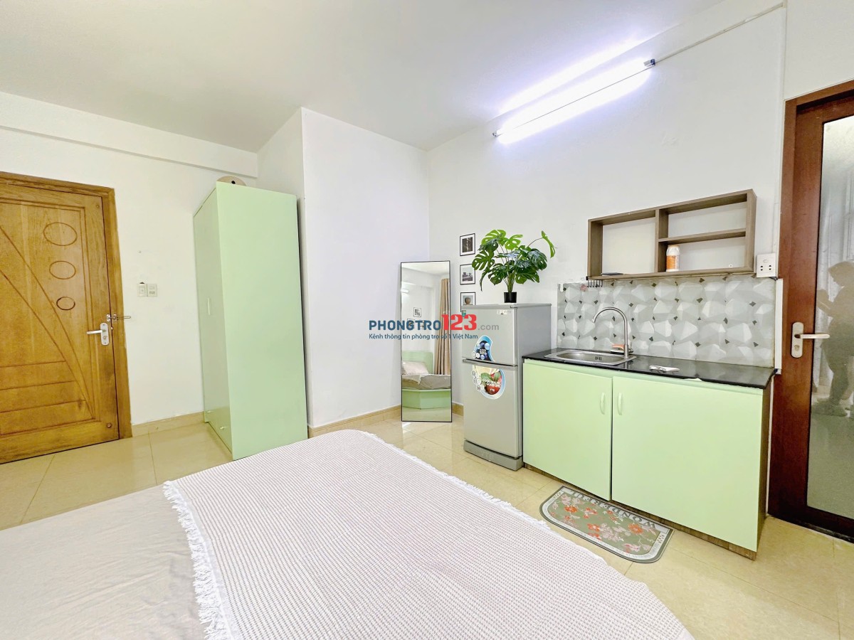 DỰ ÁN MỚI 30m2 FULL NỘI THẤT ĐƯỜNG NGUYỄN GIA TRÍ NGAY NGÃ TƯ HÀNG XANH GẦN ĐH HUTECH, NGOẠI THƯƠNG