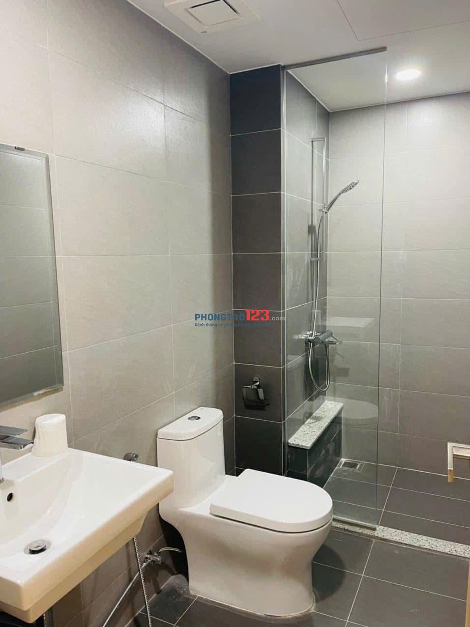Carillon 2 -Hòa Thạnh, Tân Phú : 74m2, 2p ngủ, 2wc, NT, 11tr5/tháng.