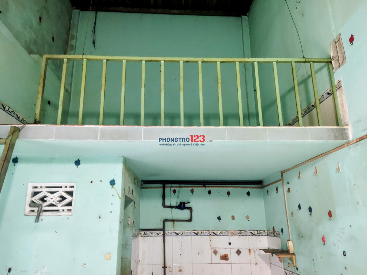 Phòng trọ 25m2 ngay cổng sau chợ Bình Chuẩn - Lối đi riêng, giờ giấc tự do