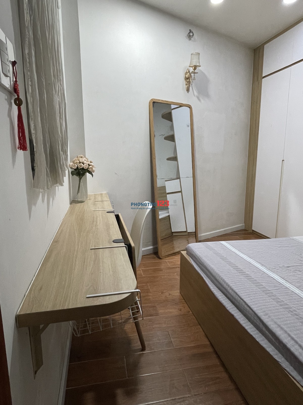 Phòng trọ nhà nguyên căn trung tâm Phú Nhuận có máy lạnh