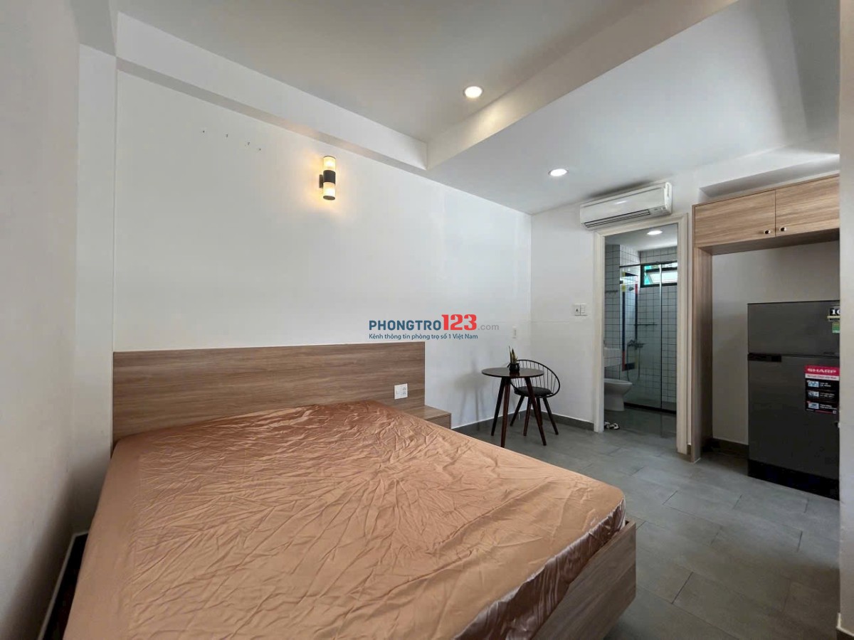 PHÒNG STUDIO CỬA SỔ FULL NỘI THẤT GẦN LOTTE, Sunrise, Gần TDTU, NTTU, ĐH UFM, RMIT