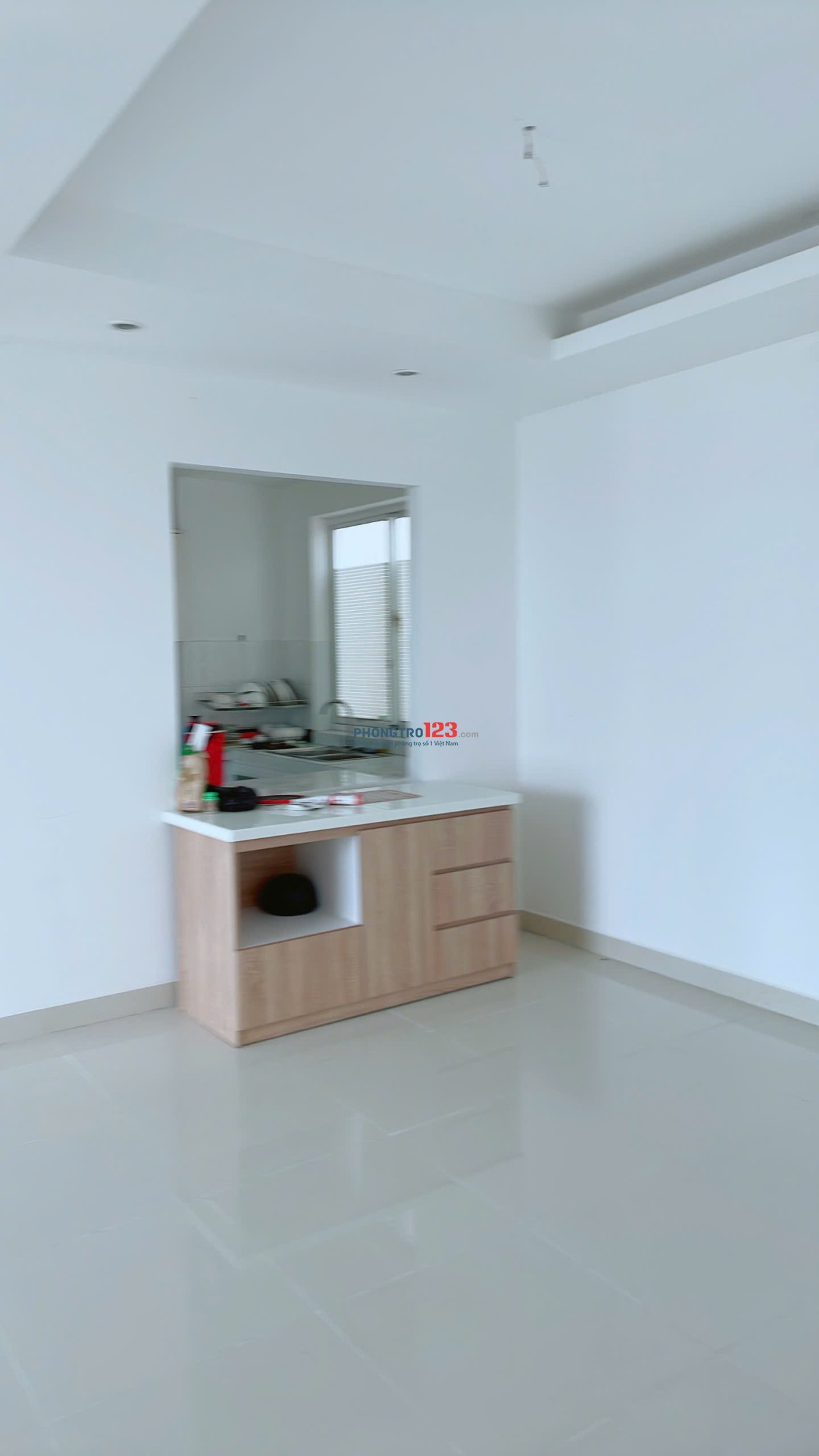 Tôi cần cho thuê gấp căn hộ 127m2 - 3PN ở Terra Rosa giá 8 Tr/th như hình