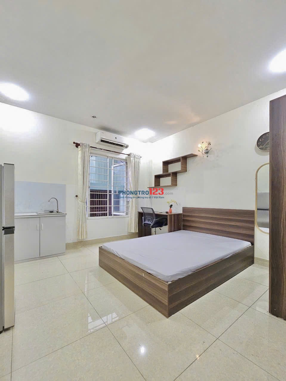 CHO THUÊ PHÒNG FULL NỘI THẤT CỬA SỔ LỚN THOÁNG MÁT Ở BÌNH THẠNH GIÁP QUẬN 1, QUẬN 3 - LH: 0334998413