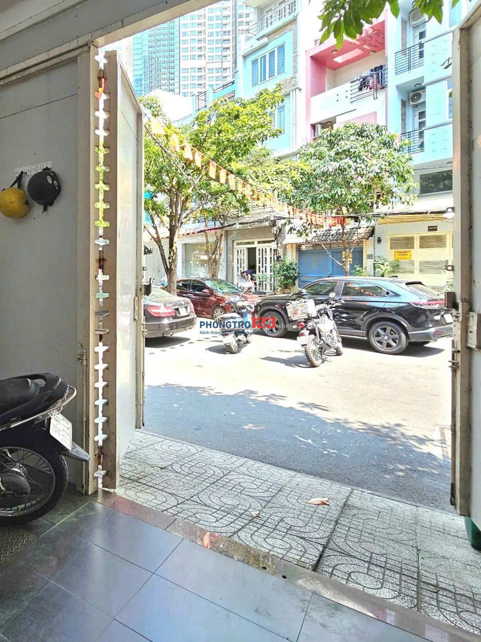 CHO THUÊ PHÒNG FULL NỘI THẤT CỬA SỔ LỚN THOÁNG MÁT Ở BÌNH THẠNH GIÁP QUẬN 1, QUẬN 3 - LH: 0334998413
