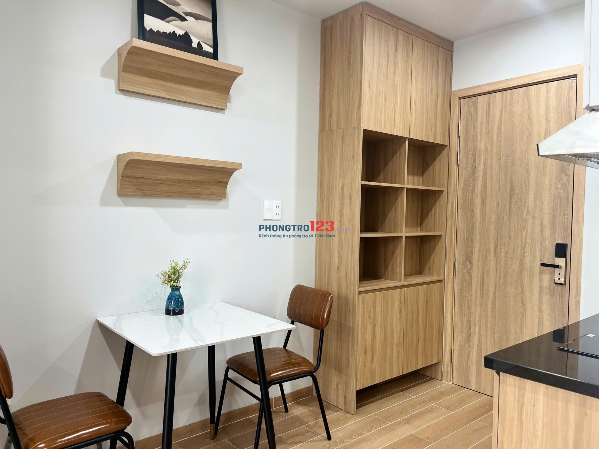  STUDIO BẾP TÁCH XA – BAN CÔNG SIÊU TO – FULL NỘI THẤT, NHÀ MỚI ĐẸP, QUẬN 7 