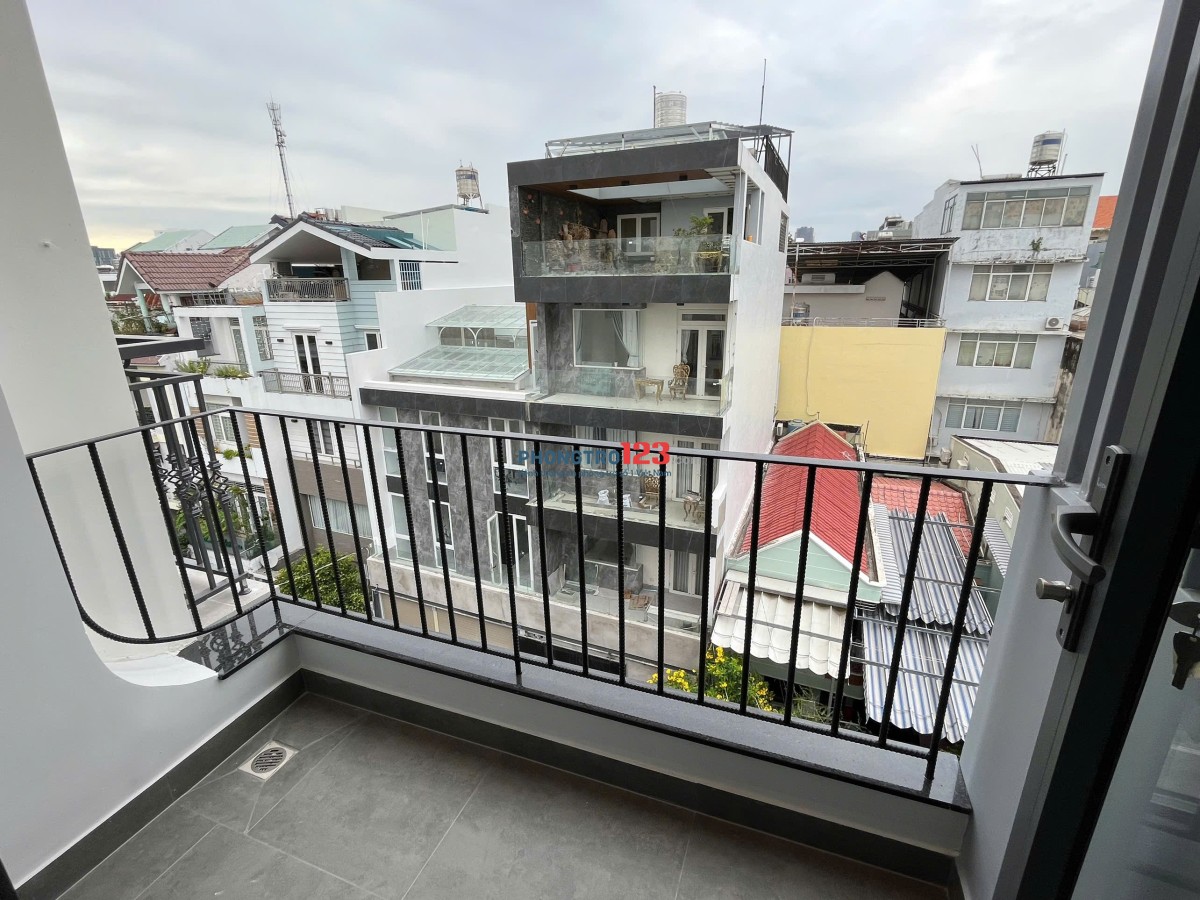  STUDIO BẾP TÁCH XA – BAN CÔNG SIÊU TO – FULL NỘI THẤT, NHÀ MỚI ĐẸP, QUẬN 7 