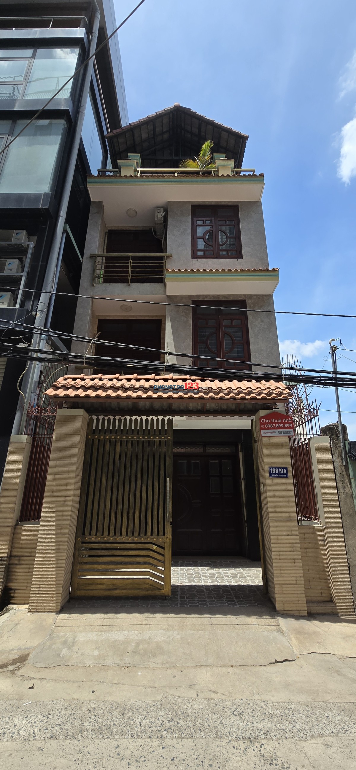 Cho thuê phòng giá rẻ, sạch đẹp, an ninh, gần trường Đại Học Marketing, Quận 7. LH 0987899899