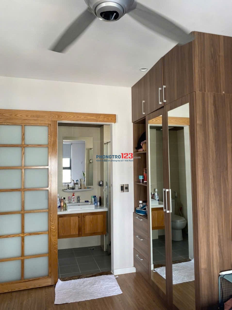 Carillon 5 ,Hòa Thạnh, Tân Phú:74m2, 2p ngủ,NT,12tr/th, Bancong.