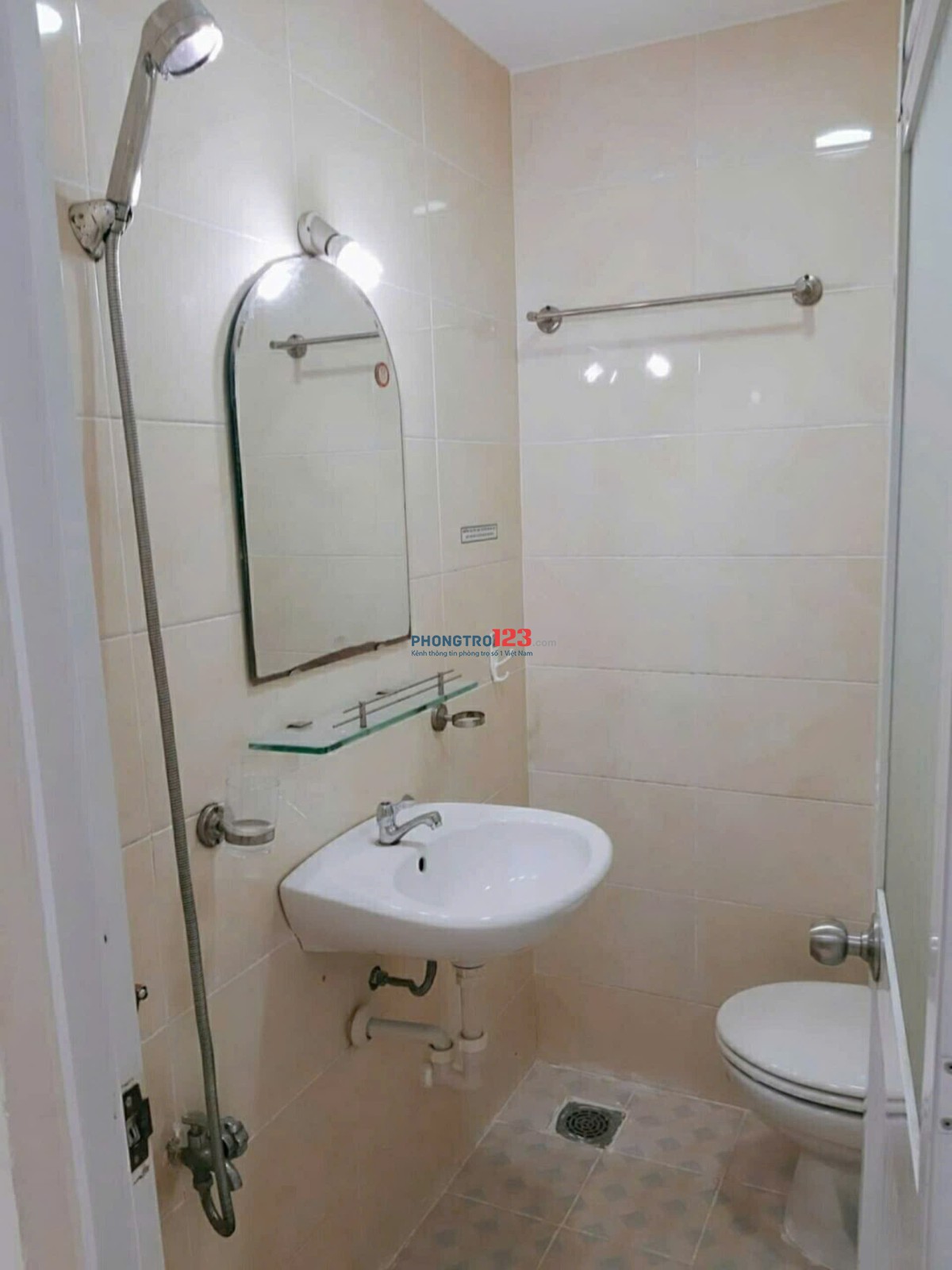 Cho thuê phòng trọ 1 người sạch đẹp q.Tân Bình, HCM, gần sân bay