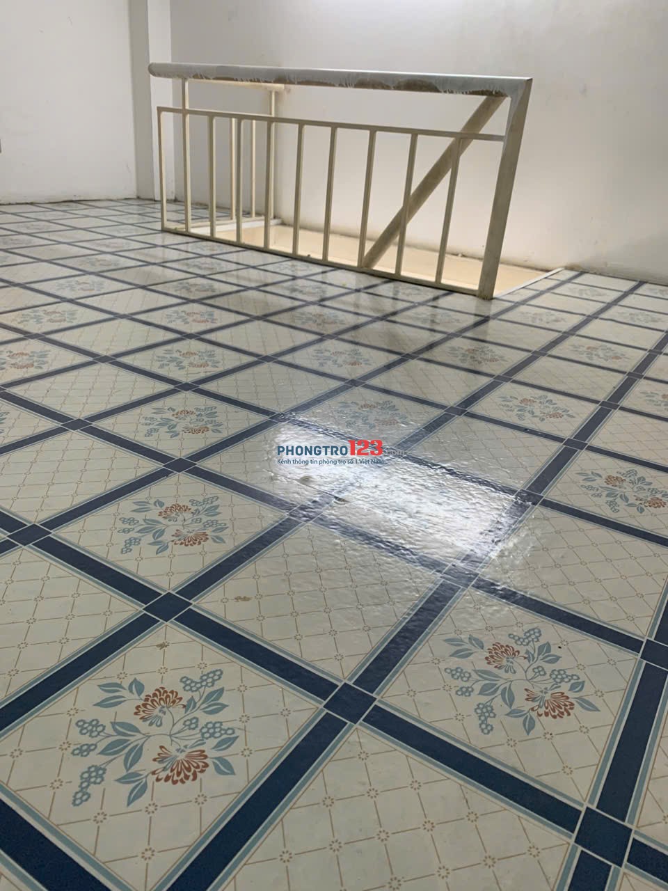 Cho thuê căn hộ mini 30m2, số 141 Trần Hưng Đạo, Q5