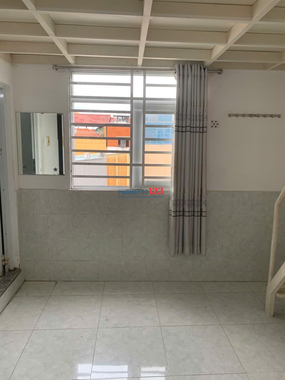 Cho thuê căn hộ mini 30m2, số 141 Trần Hưng Đạo, Q5