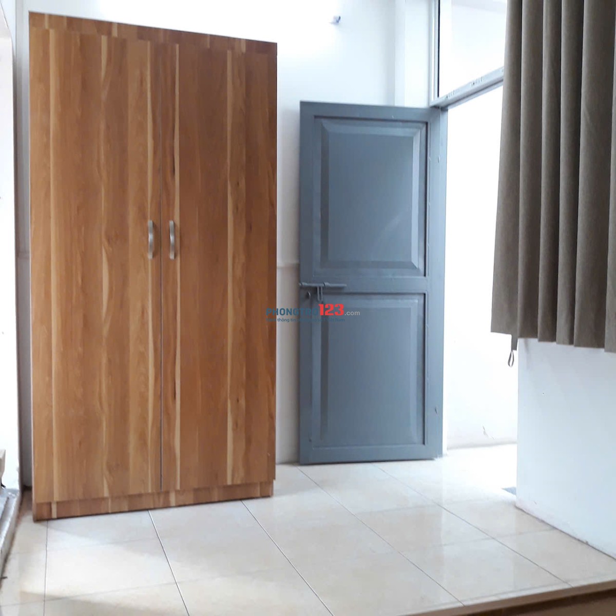 Phòng trọ Yên Hoà gần ĐH Ngoại Thương, Ngoại Giao, Thương Mại, Báo chí, Ngoại ngữ, Sư phạm, ...