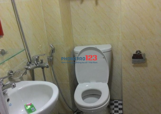 CHÍNH CHỦ CHO THUÊ CĂN HỘ CC MINI GIÁ 3 TR, GẦN ĐH BÁCH KHOA, KINH TÊ, XÂY DỰNG