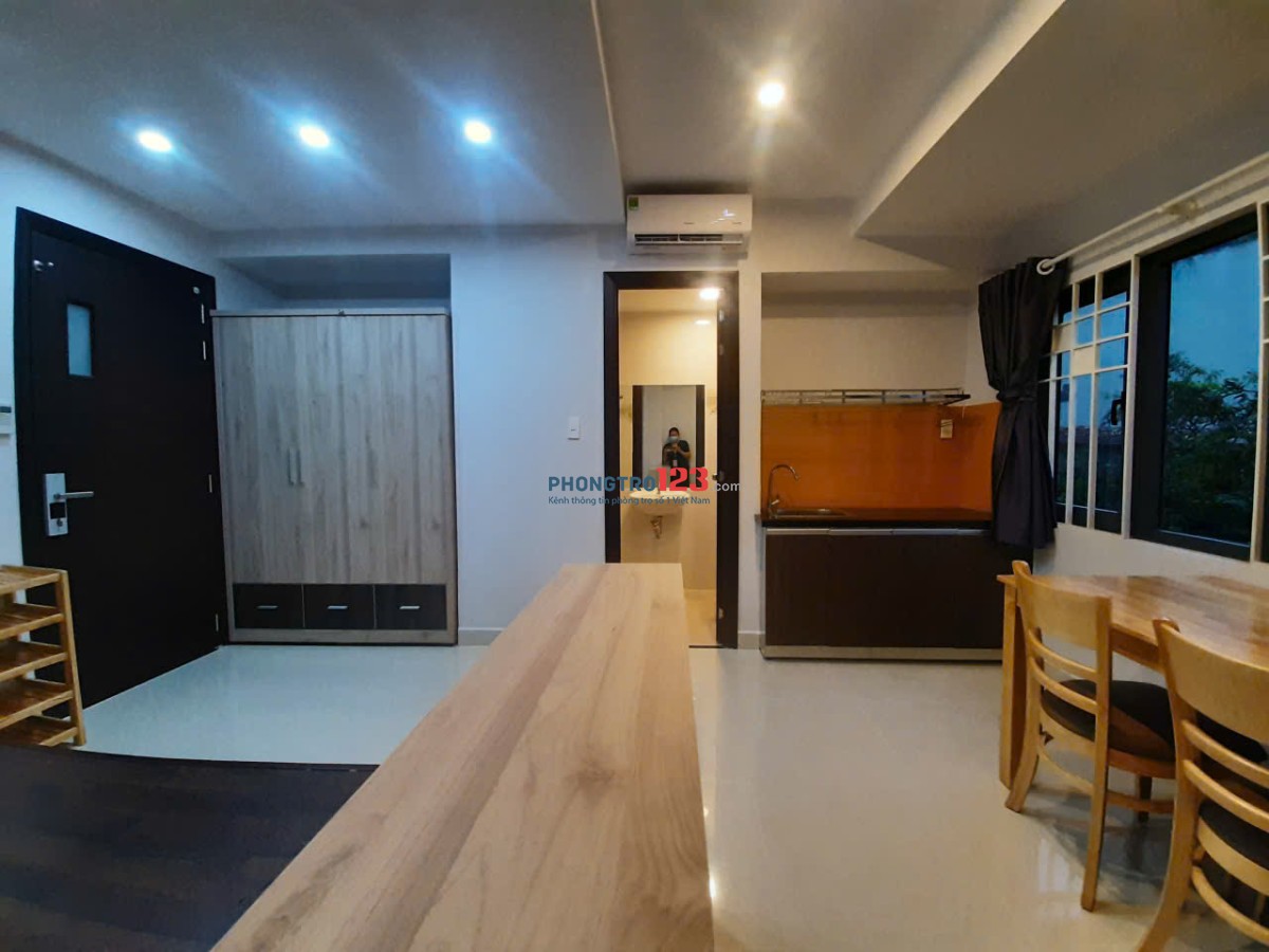 Căn hộ mới , full nội thất, thoáng mát, an ninh, cách Cầu vượt cây Gõ 100m. tặng ngay 2 triệu