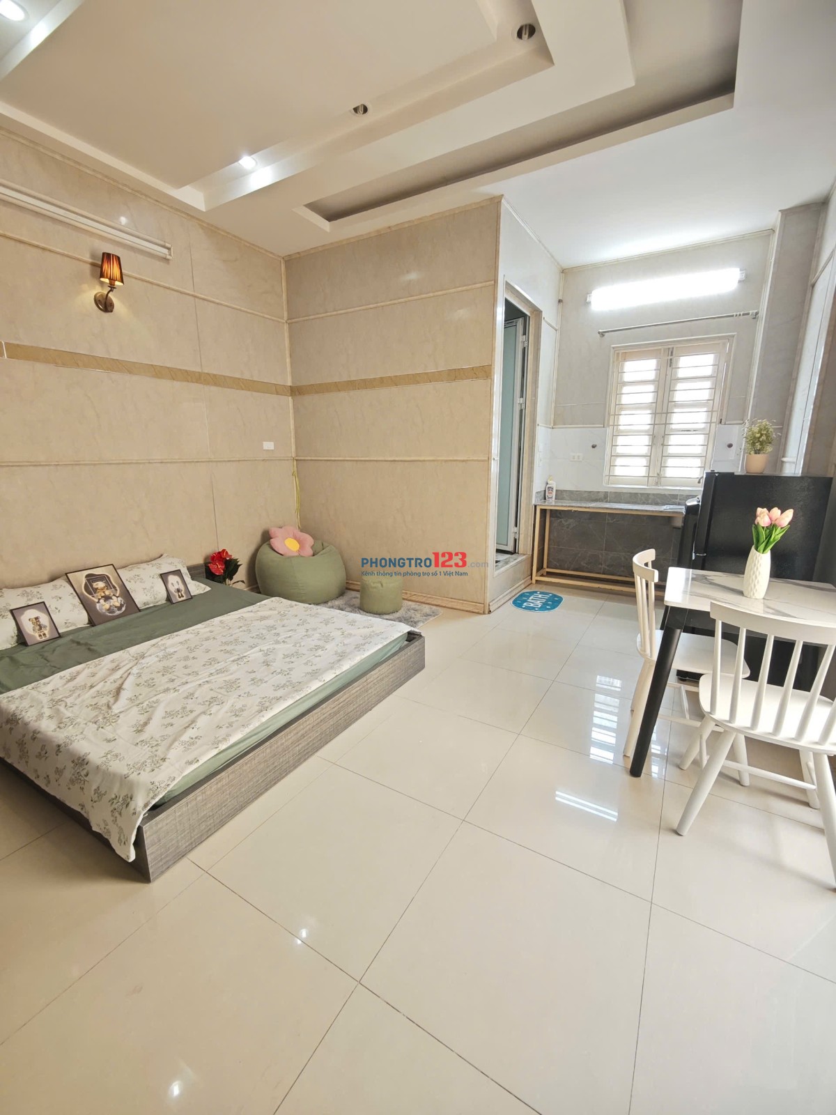 Cho Thuê Căn Hộ Studio Cửa Sổ Full Nội Thất , Ngay Hoà Hưng - Gần UEH, Toà Nhà Viettel
