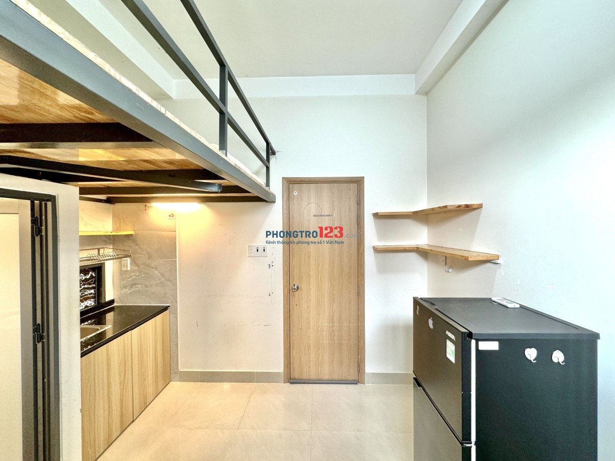 GÁC LỬNG CỬA SỔ TRỜI, FULL TIỆN NGHI NGAY NGÃ TƯ HÀNG XANH, ĐH GTVT...