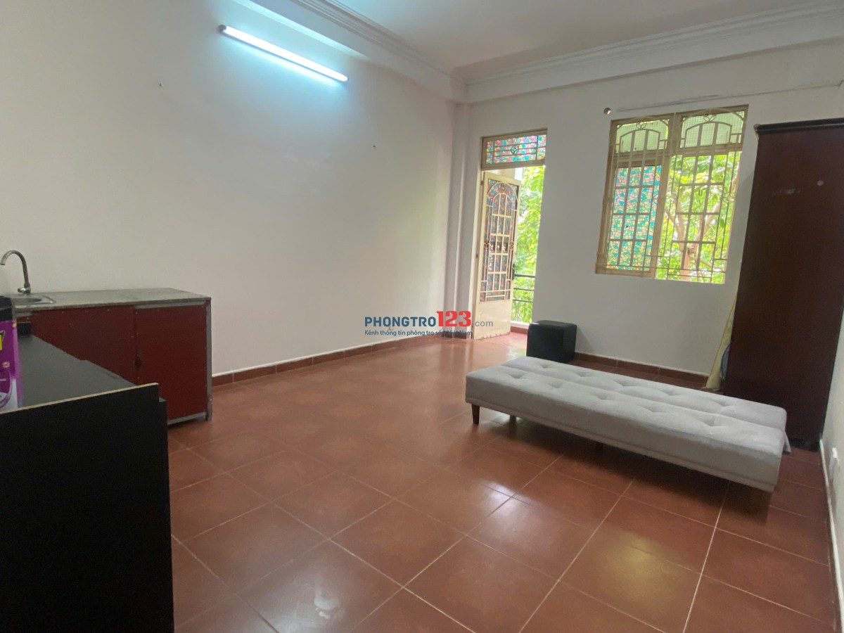 Cho thuê phòng trọ 40m2 Đường Chu văn An, Bình Thạnh