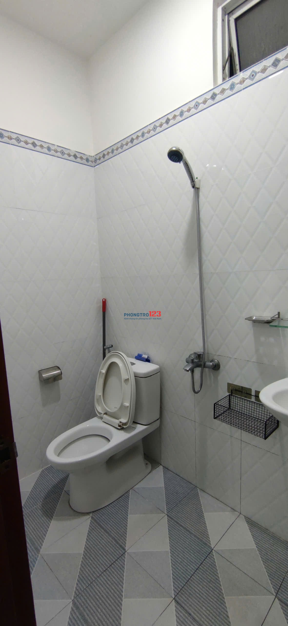 Cho nữ thuê phòng trọ khu vực q1